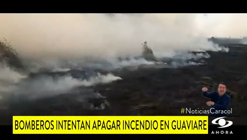 Red alert for fires in Guaviare: to fight the flames, firefighters risk their lives