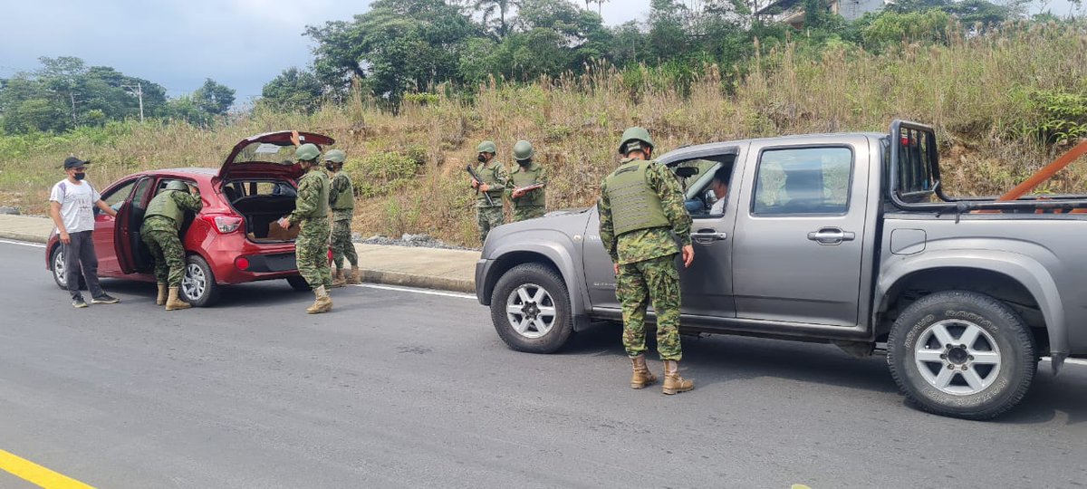 En las ciudades de Machala, Ambato, Puyo, Loja, Cuenca y SantaElena. Se efectúan permanentes operaciones militares de control de armas, municiones y explosivos, cumpliendo la misión de defender la soberanía e integridad territorial