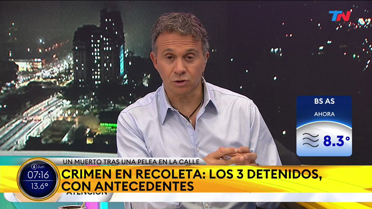 Commotion in Recoleta due to a fight between four people in the street that ended in death. It was in the middle of Avenida del Libertador: a man was stabbed to death and three others (with a history of robbery and theft) ended up in detention