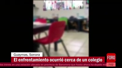 An armed attack in Guaymas, Sonora, left two dead and caused panic among the inhabitants and students of a school, who were calmed down by their teacher.