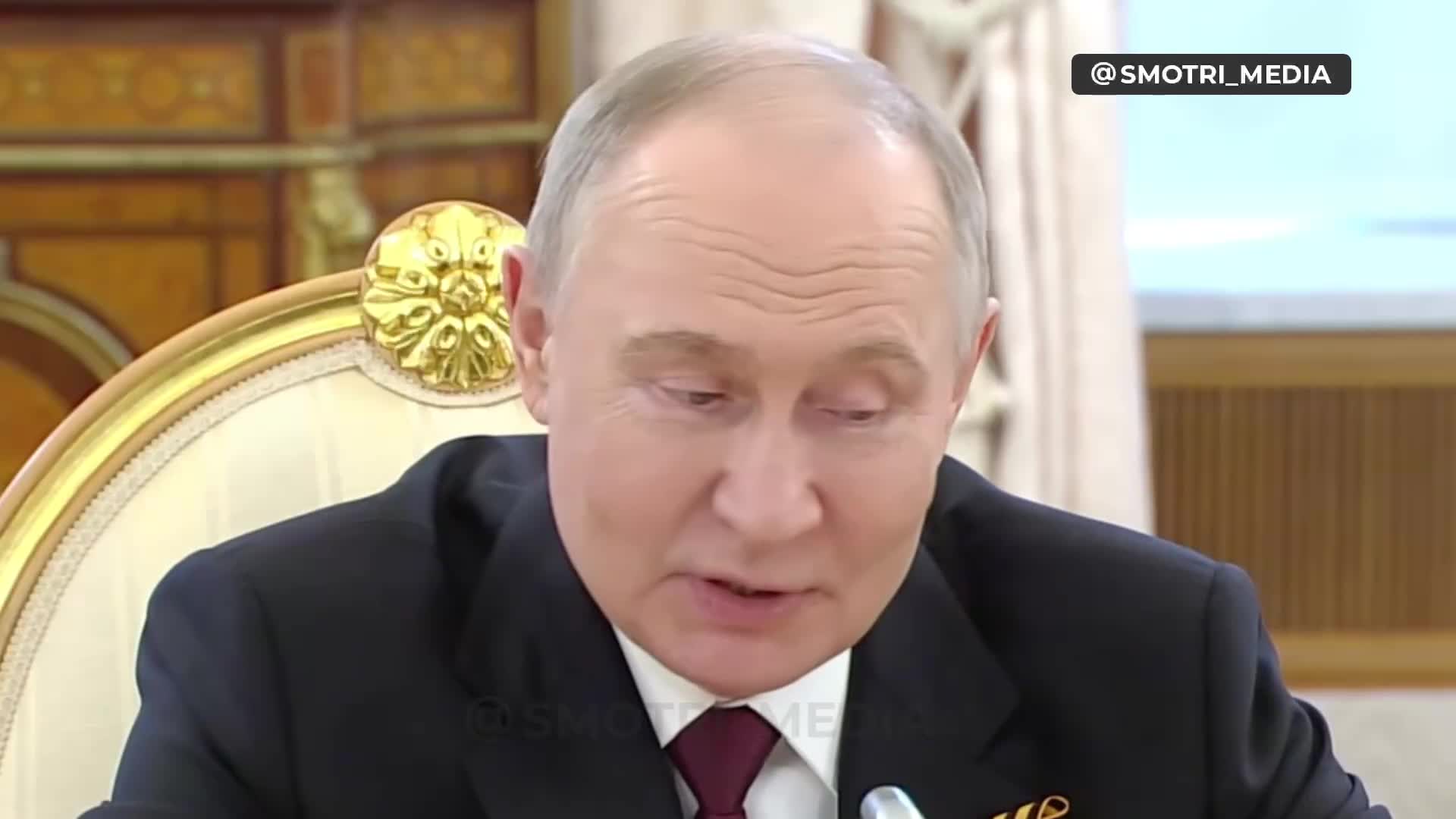 Putin met with the President of Brazil Luiz Inácio Lula da Silva in Kremlin