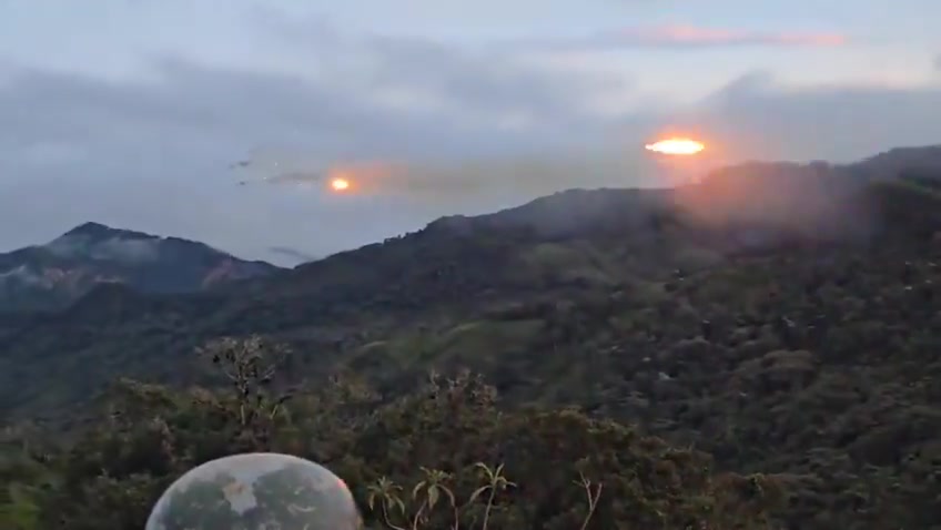 The moment the Ecuadorian Army bombed drug trafficking targets in Buenos Aires