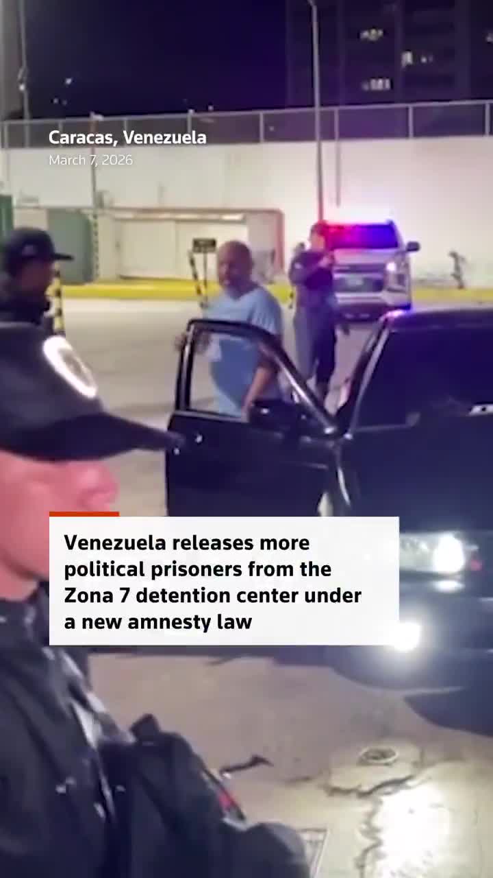 Venezuela released more political prisoners from the Zona 7 police detention center in the capital Caracas on March 7, with the freed people greeted by cheering supporters and family members